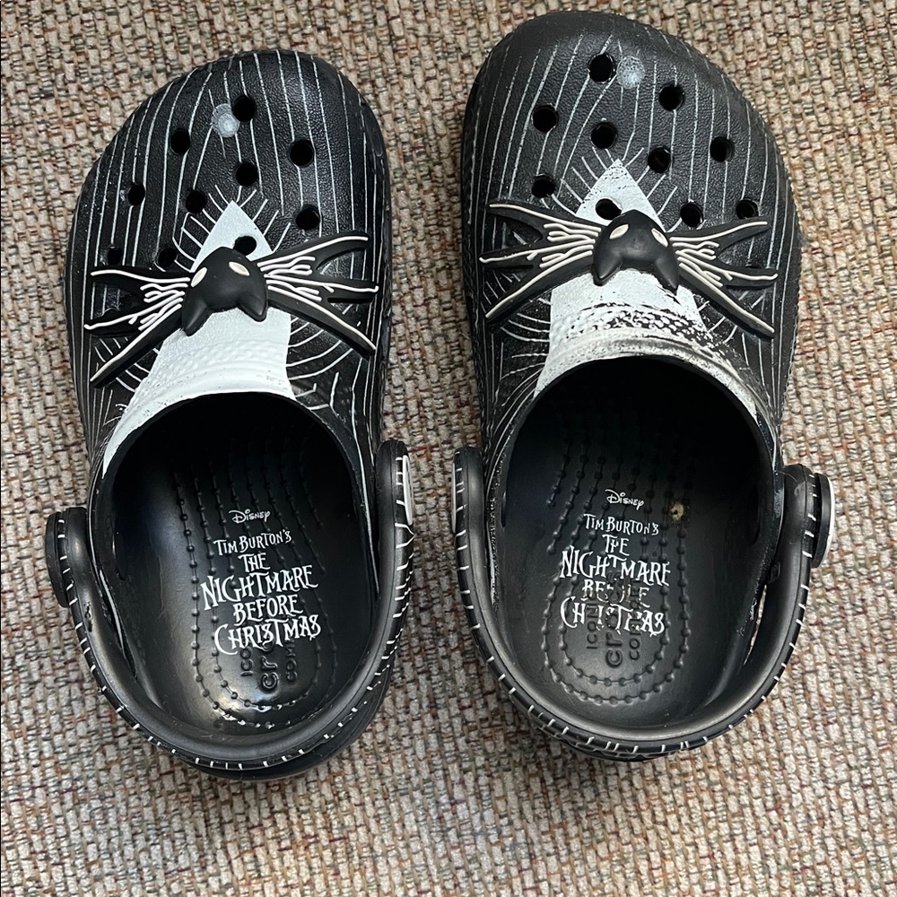 Kids Crocs “Nightmare Before Christmas “ - Picture 3 of 7
